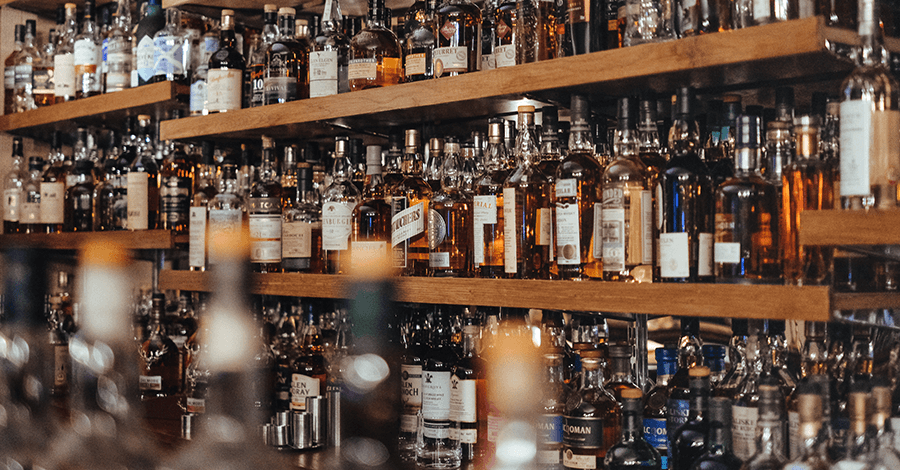 Pitie alkoholu: 11 osvedčených rád, ako sa pripraviť na večer